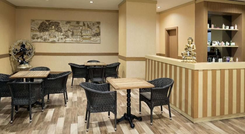 Ramada Hotel & Suites by Wyndham Istanbul Sisli