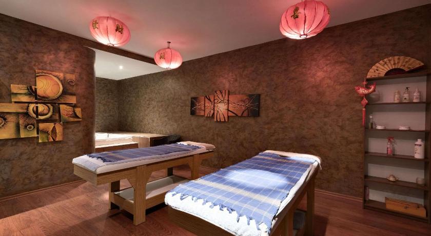 Ramada Hotel & Suites by Wyndham Istanbul Sisli