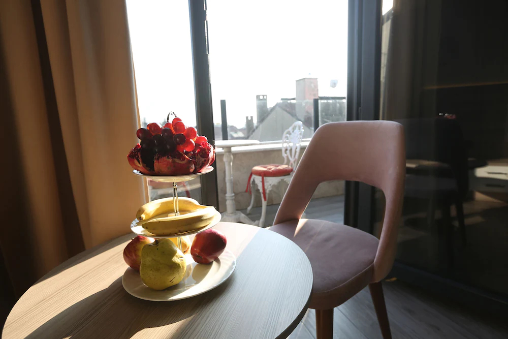 Random Premium Suit Otel