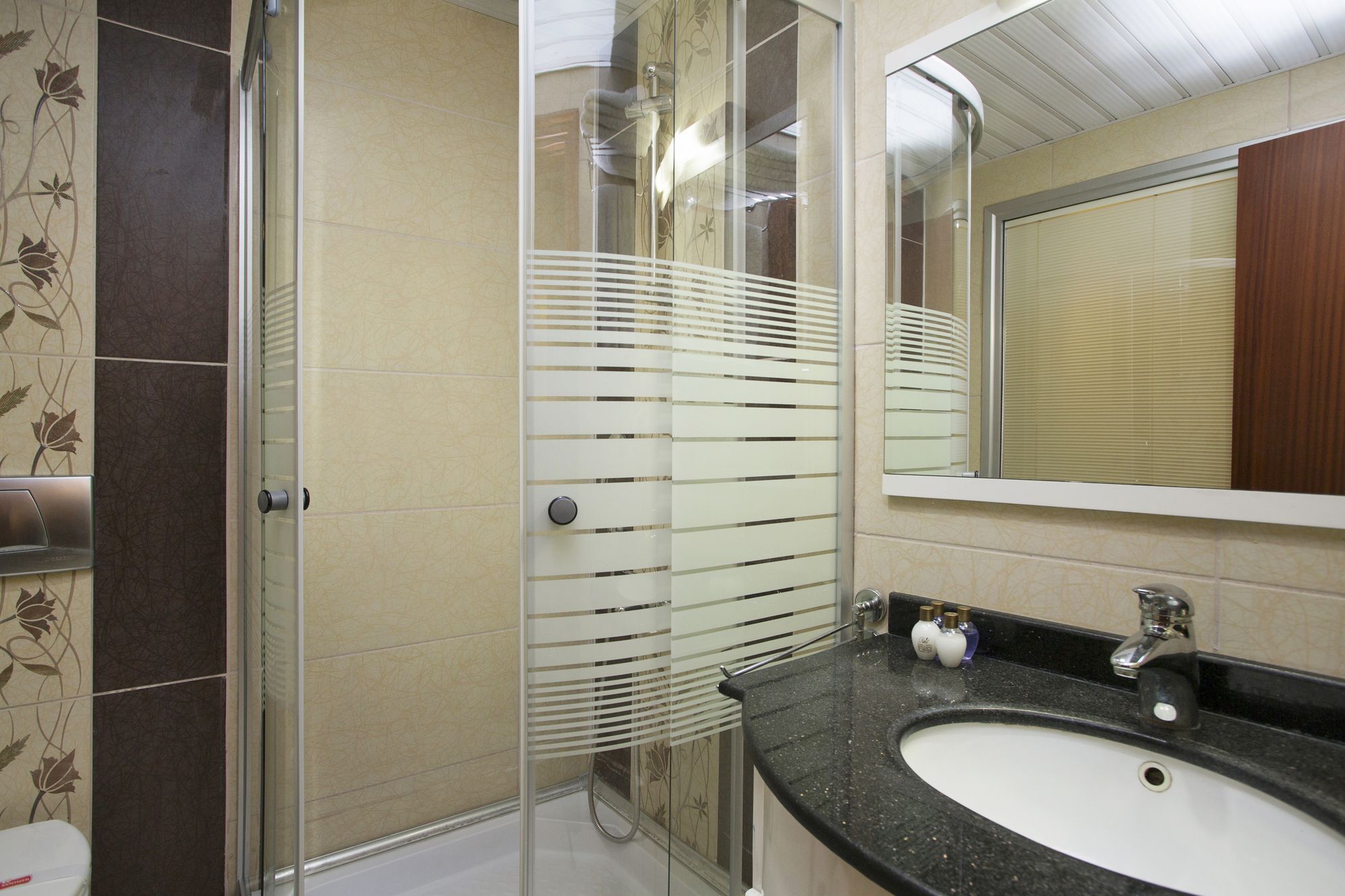 Rast Hotel