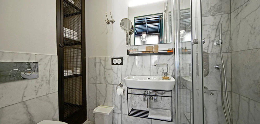 Raven Istanbul Suites