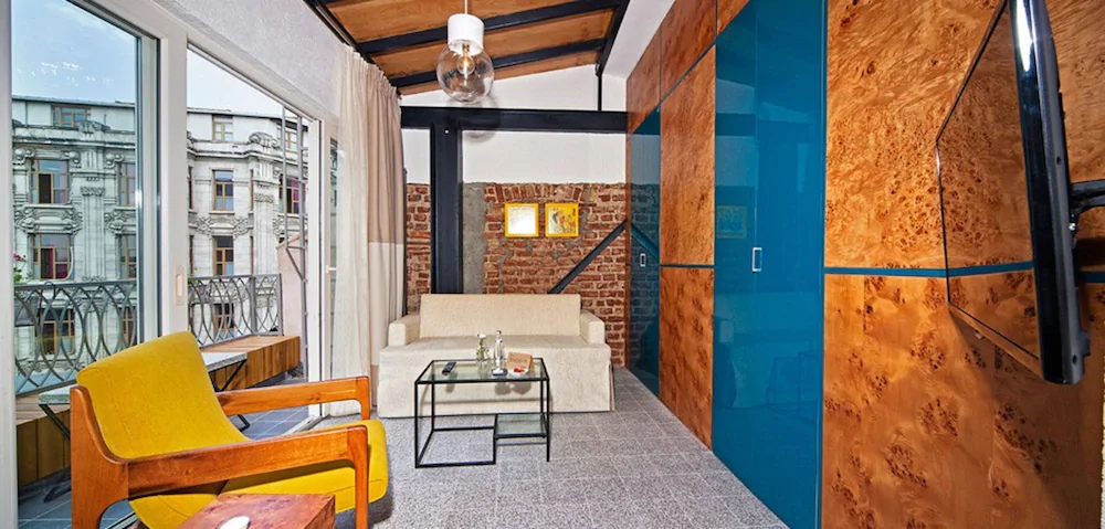 Raven Istanbul Suites