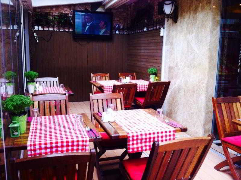 Regency World Suite Hotel