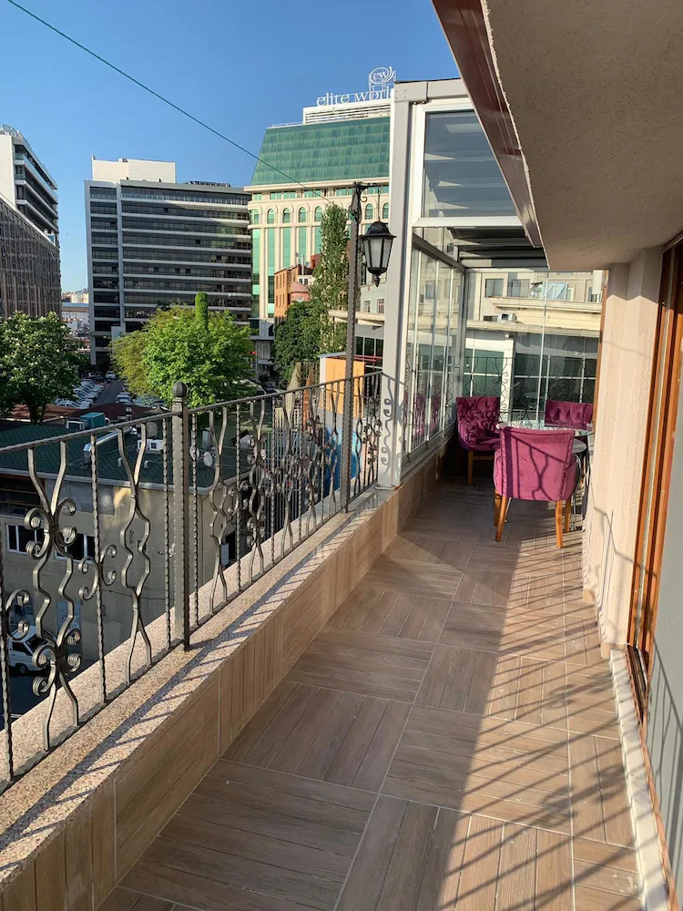 Regency World Suite Hotel