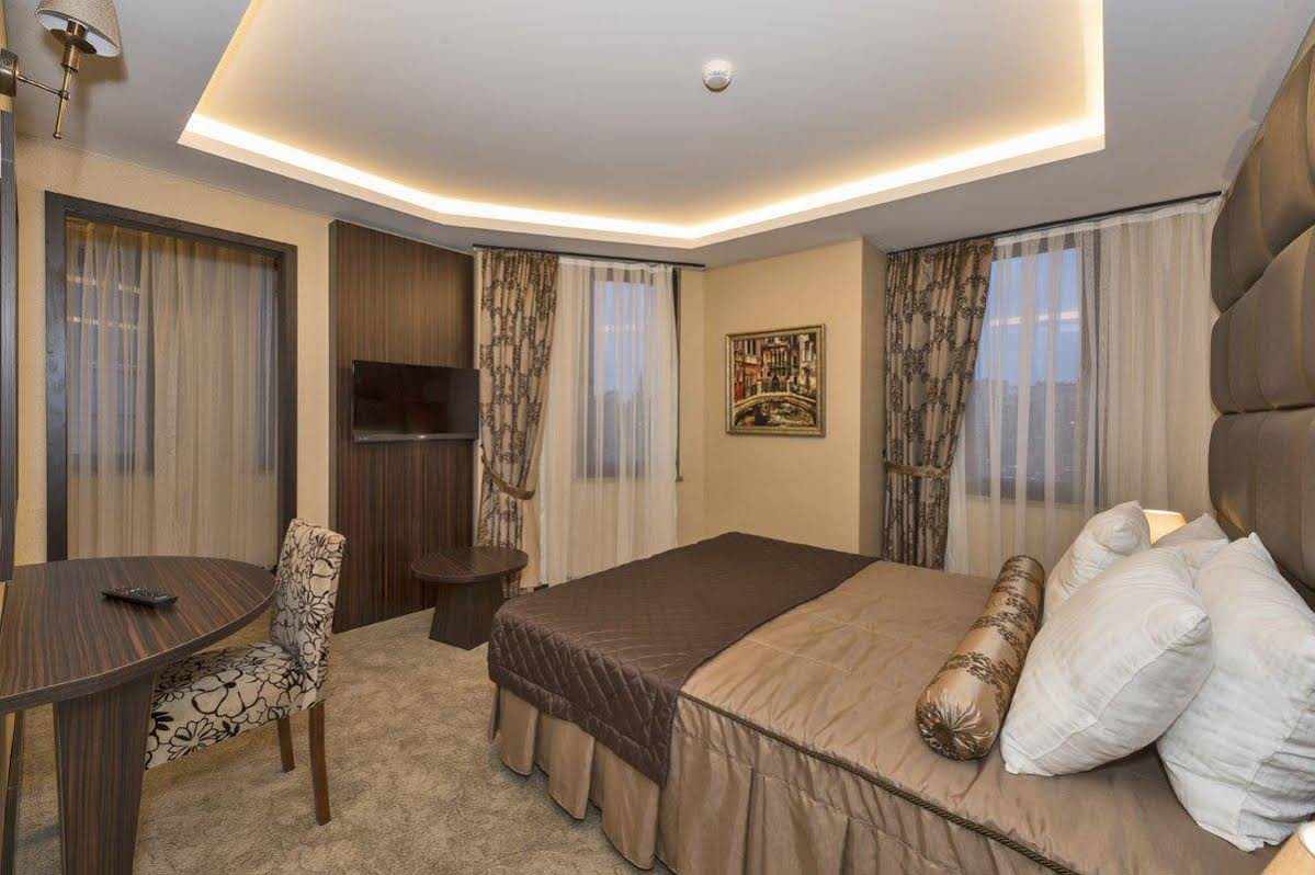 Rayelin Hotel Old Town