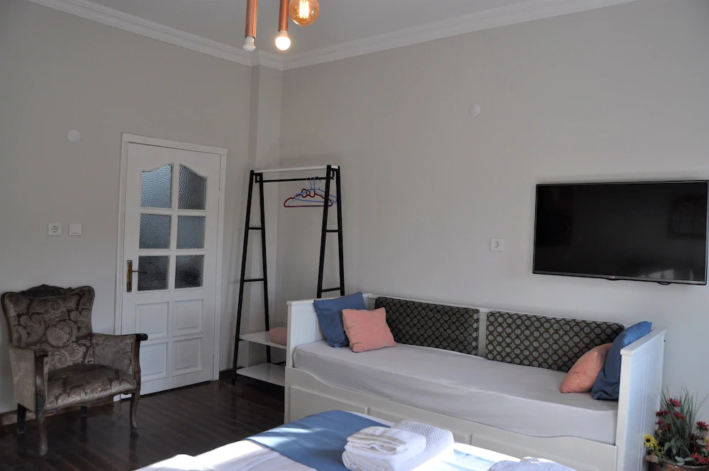 Rooftop Balat Rooms & Apartments