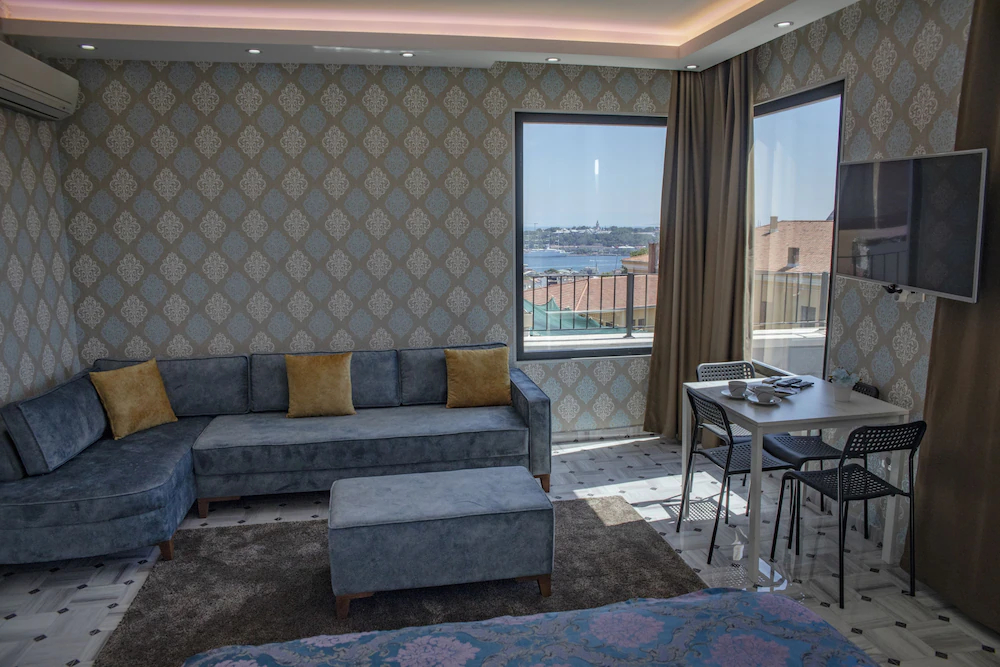 Royal Taksim Suites