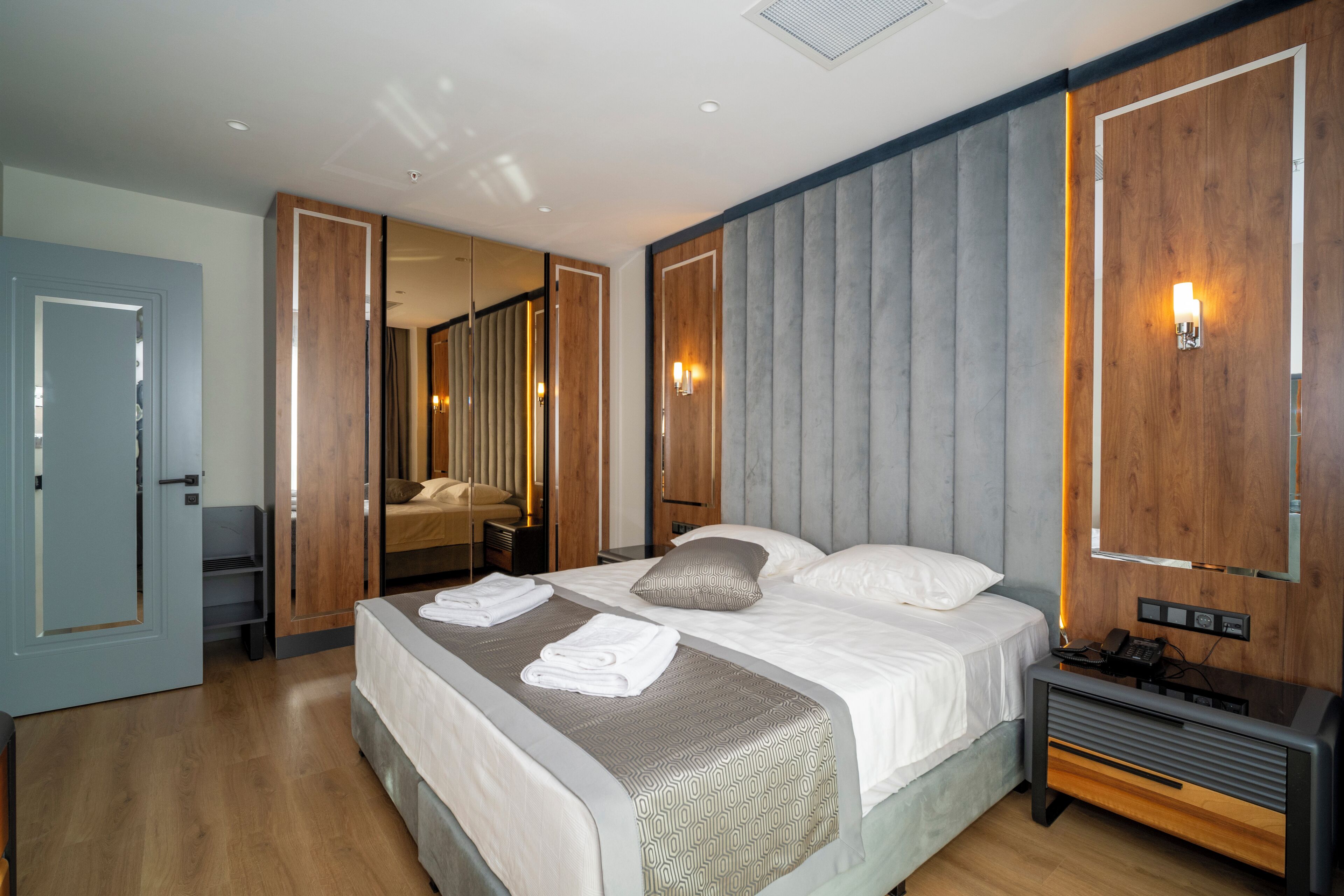 Rusel Park Residence