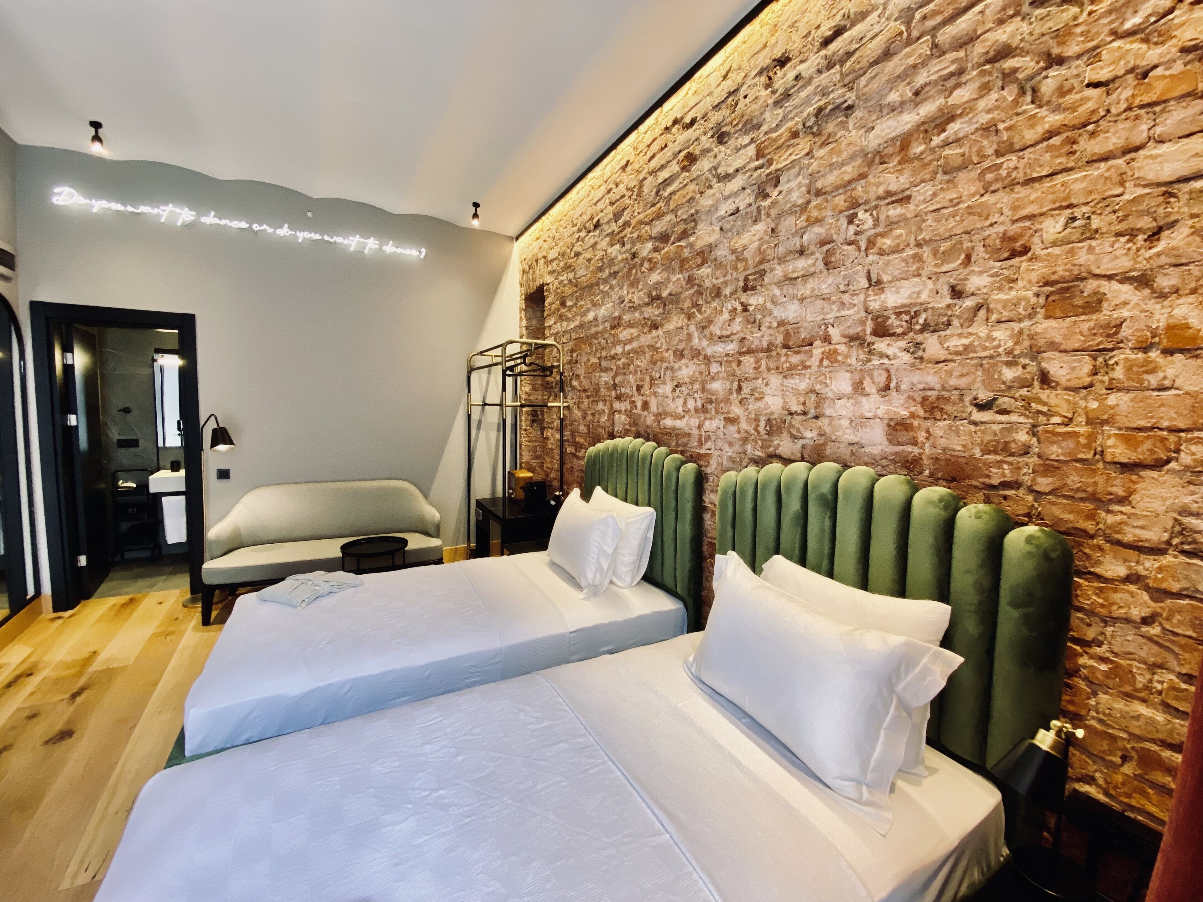 Ruz Hotels Tünel