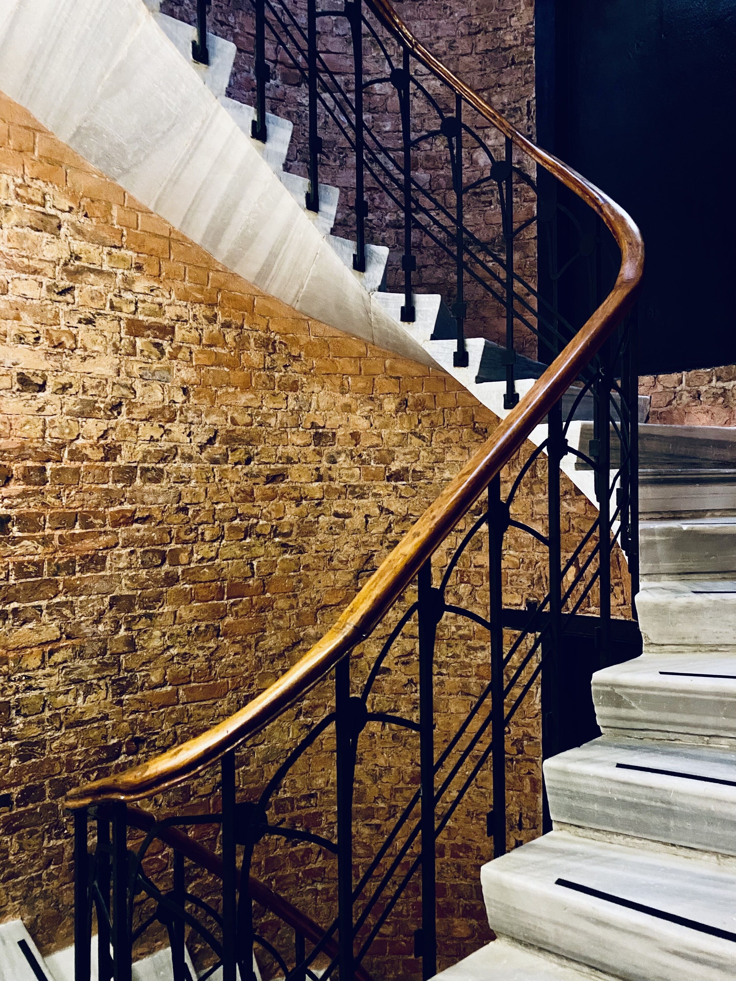 Ruz Hotels Tünel