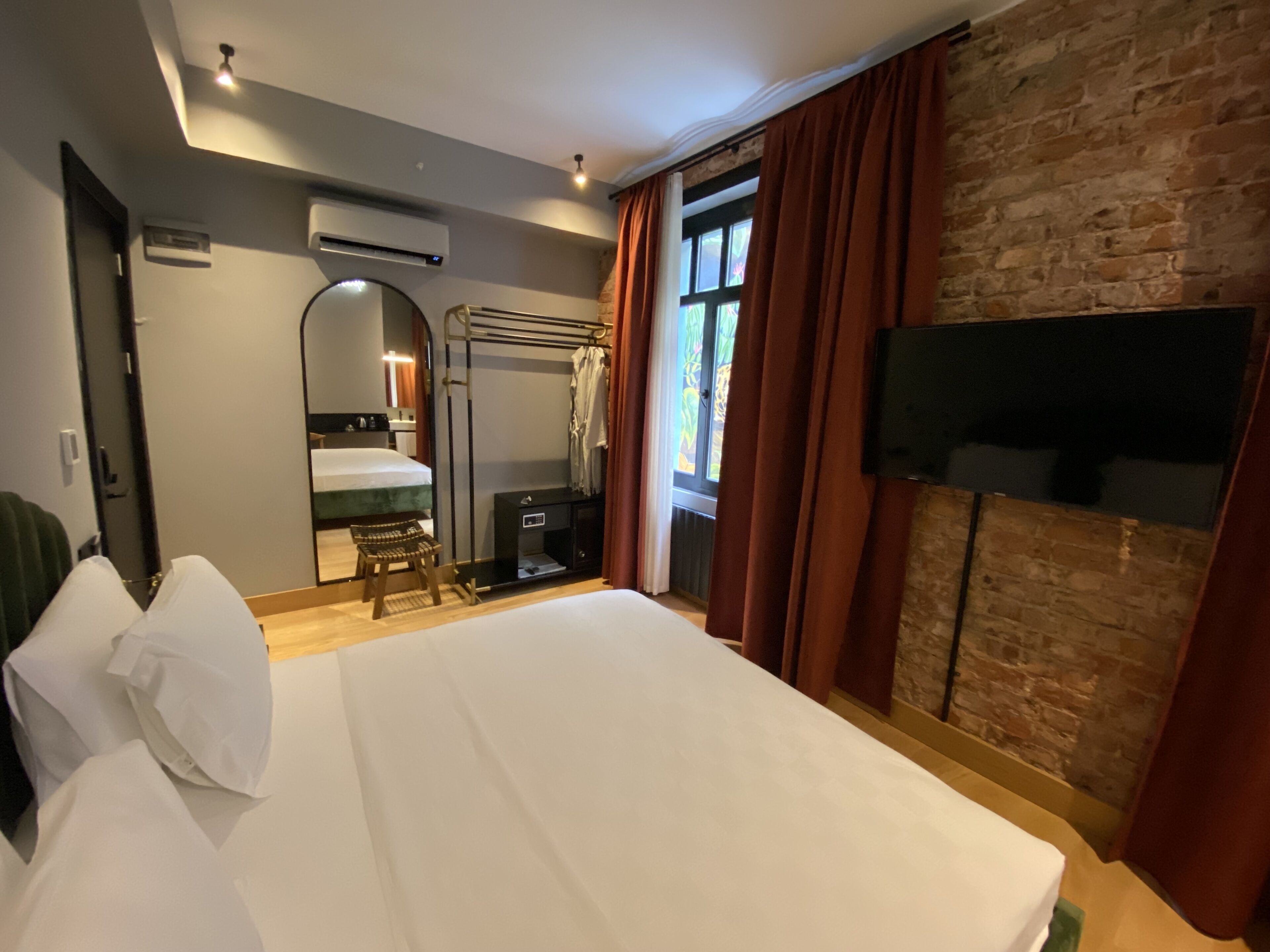 Ruz Hotels Tünel