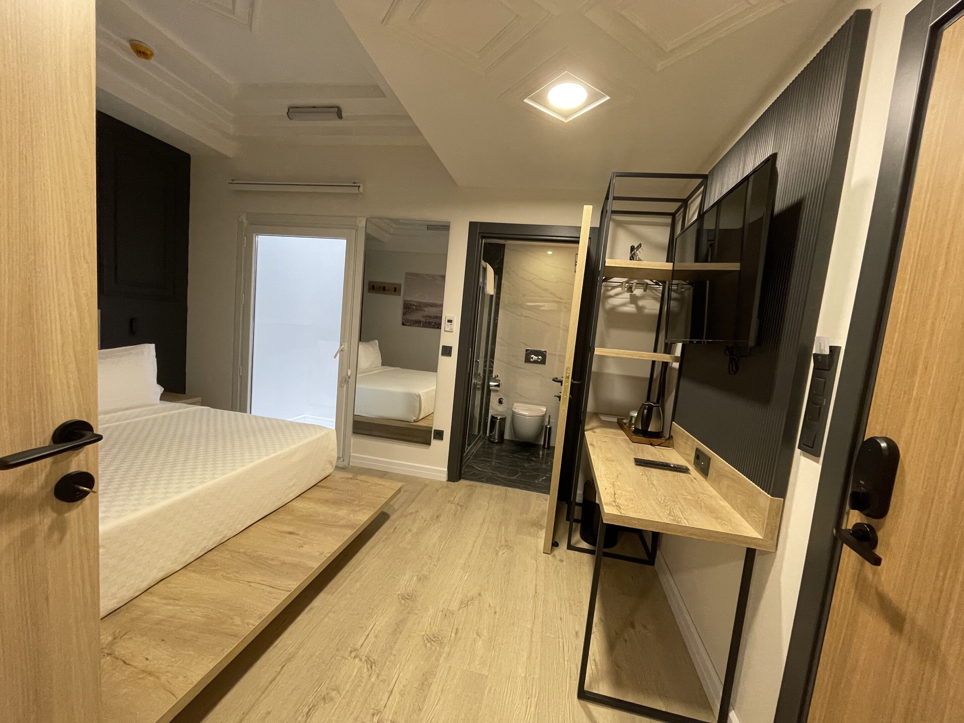 RW Boutique Hotel