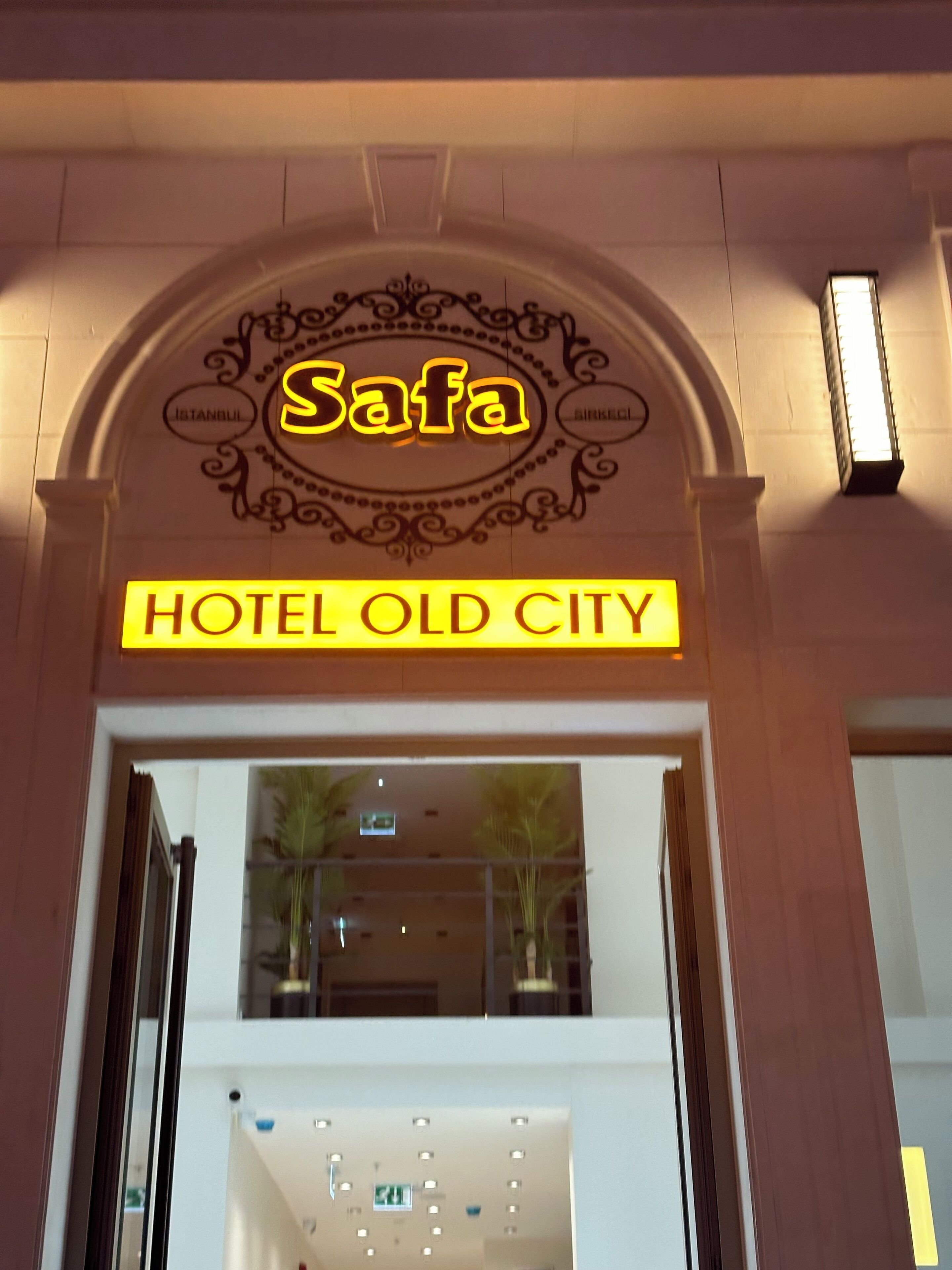 safa hotel old city