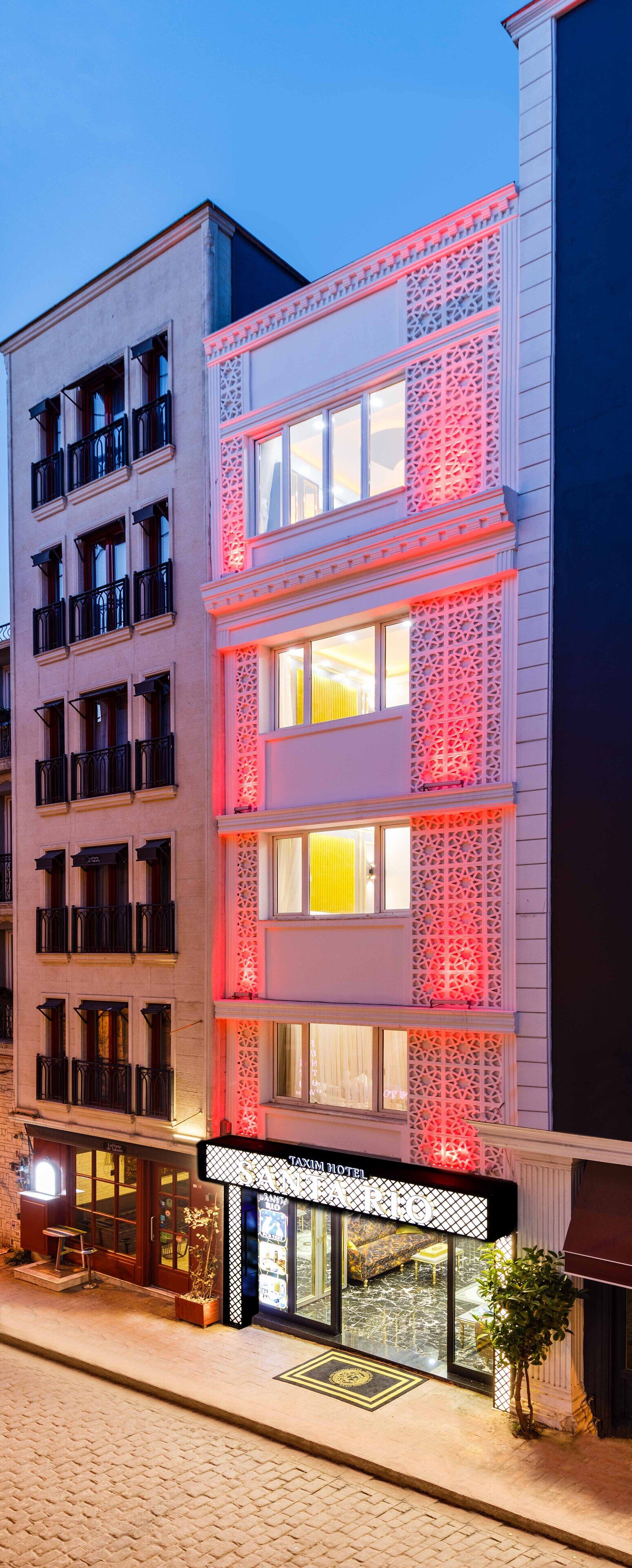 Santa Rio Taxim Hotel