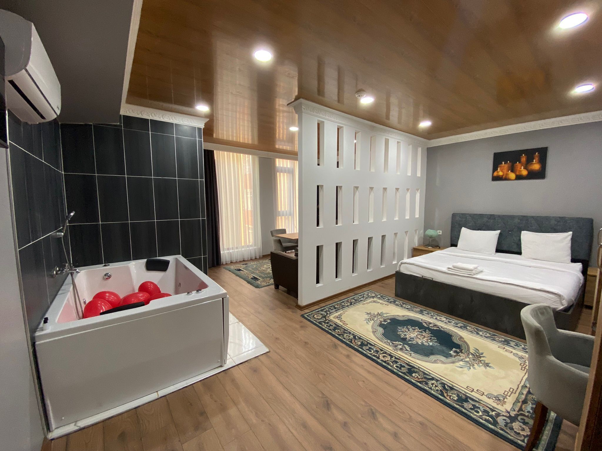 Big Life Suite Hotel