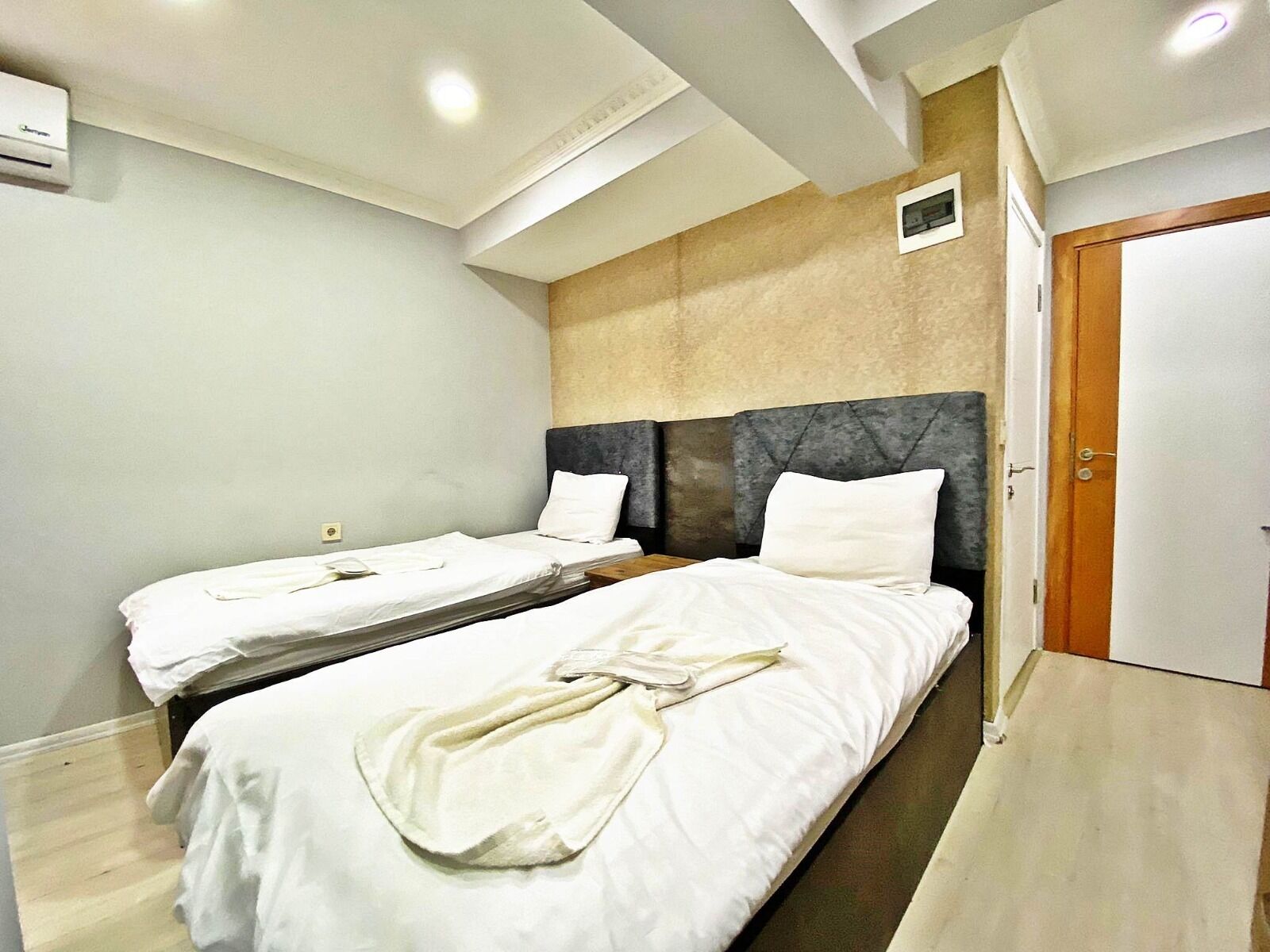 Big Life Suite Hotel