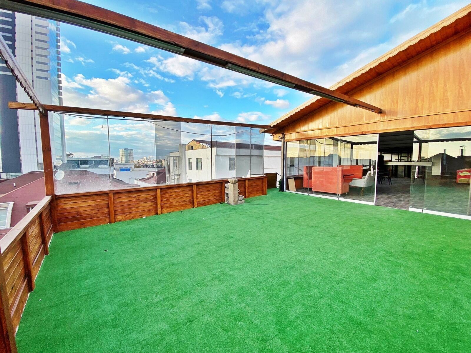 Big Life Suite Hotel