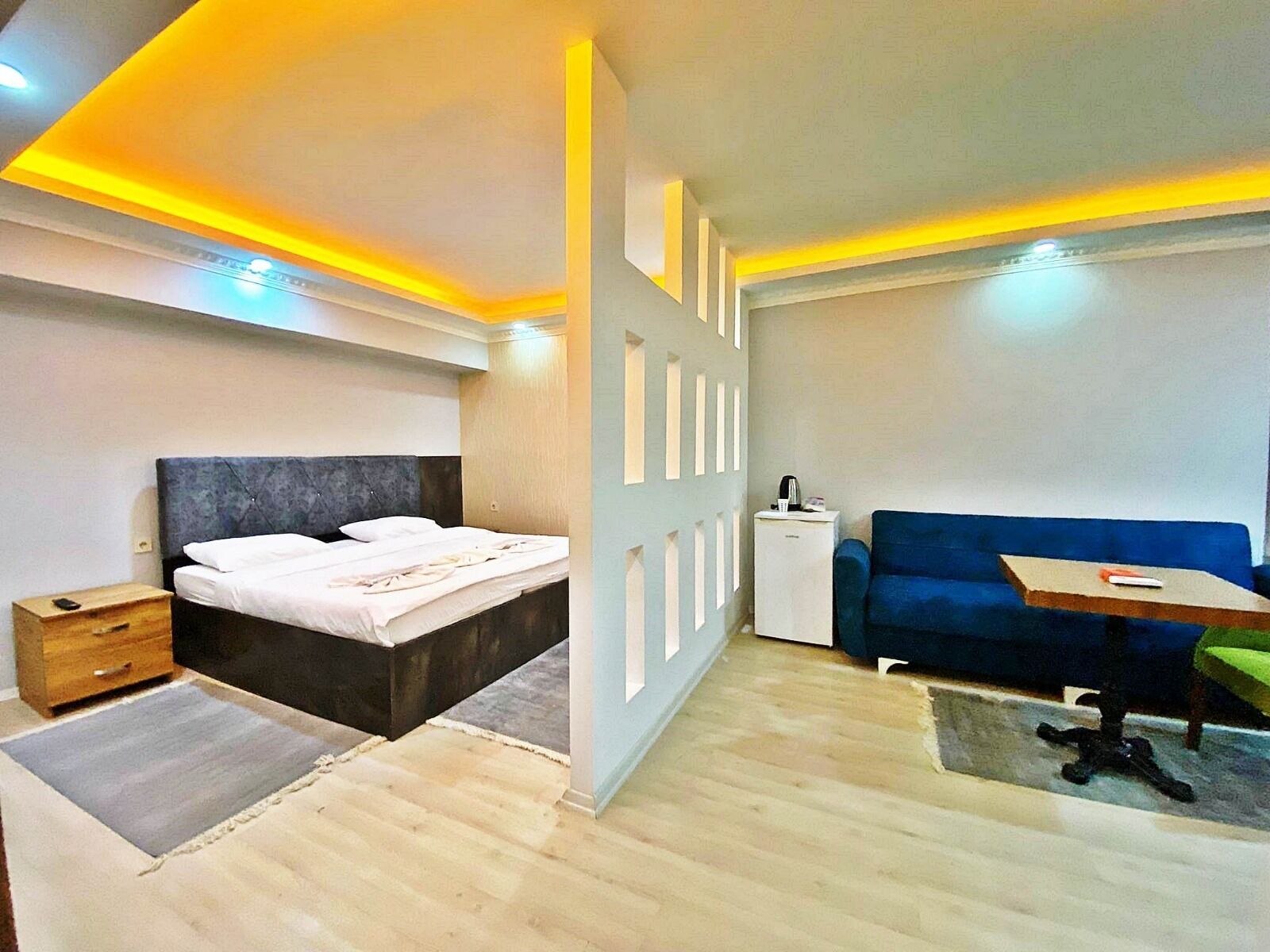 Big Life Suite Hotel