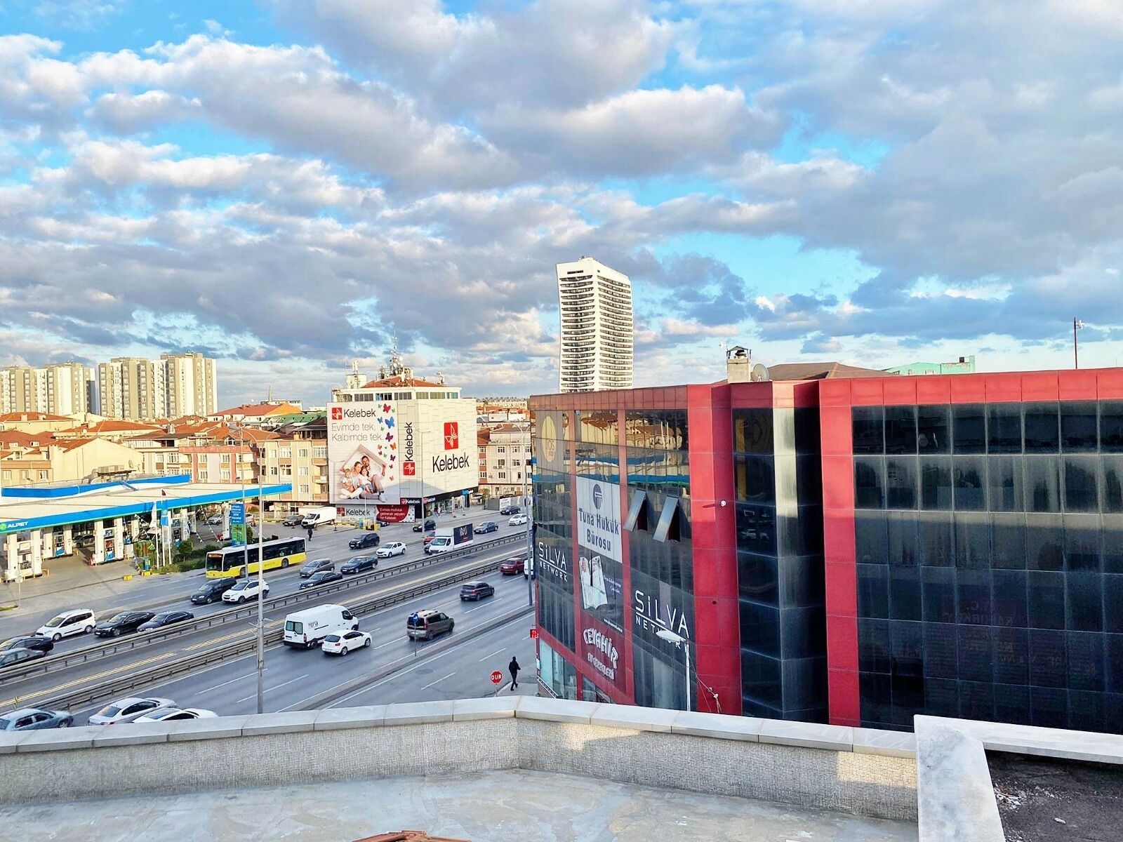 Big Life Suite Hotel