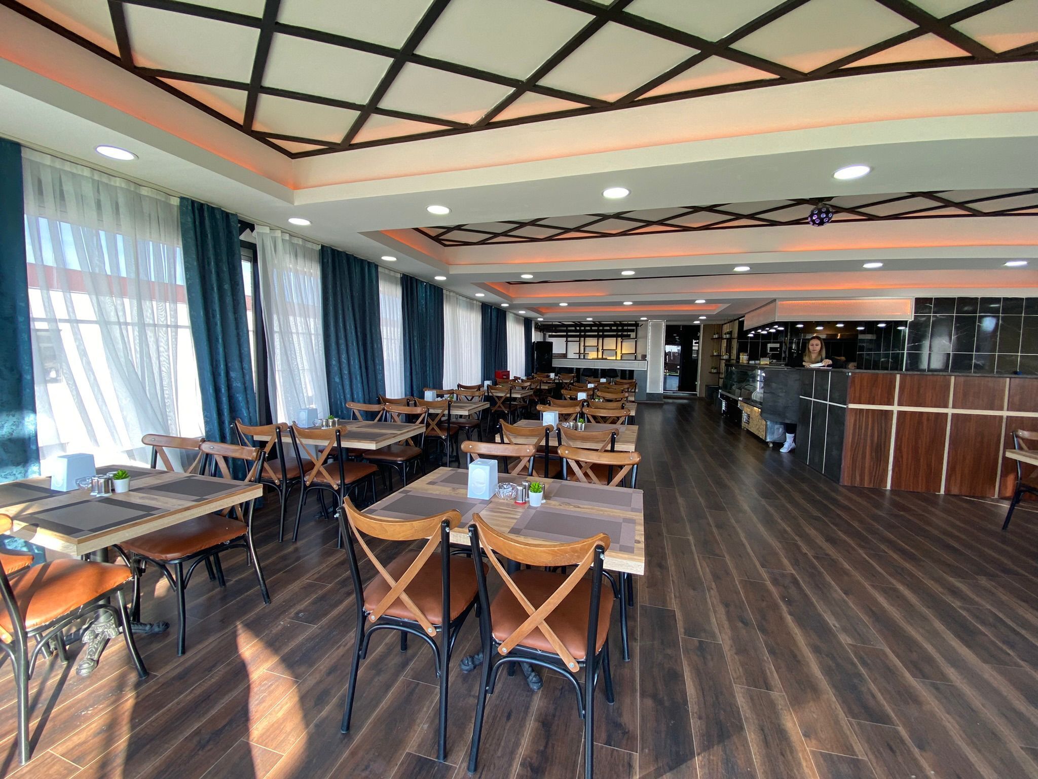 Big Life Suite Hotel