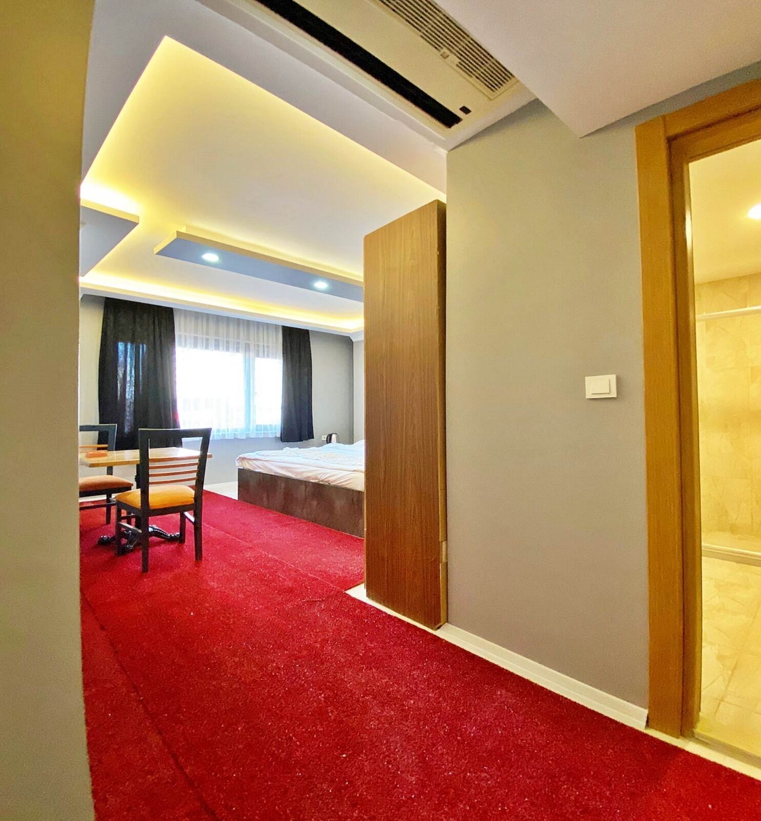 Big Life Suite Hotel