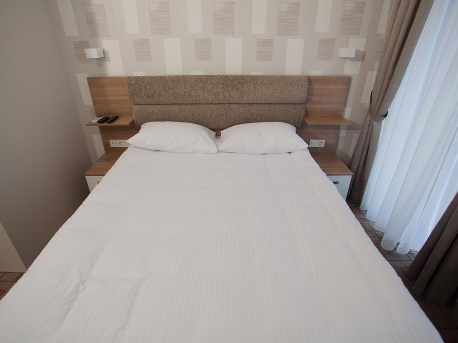 Serene Hotel