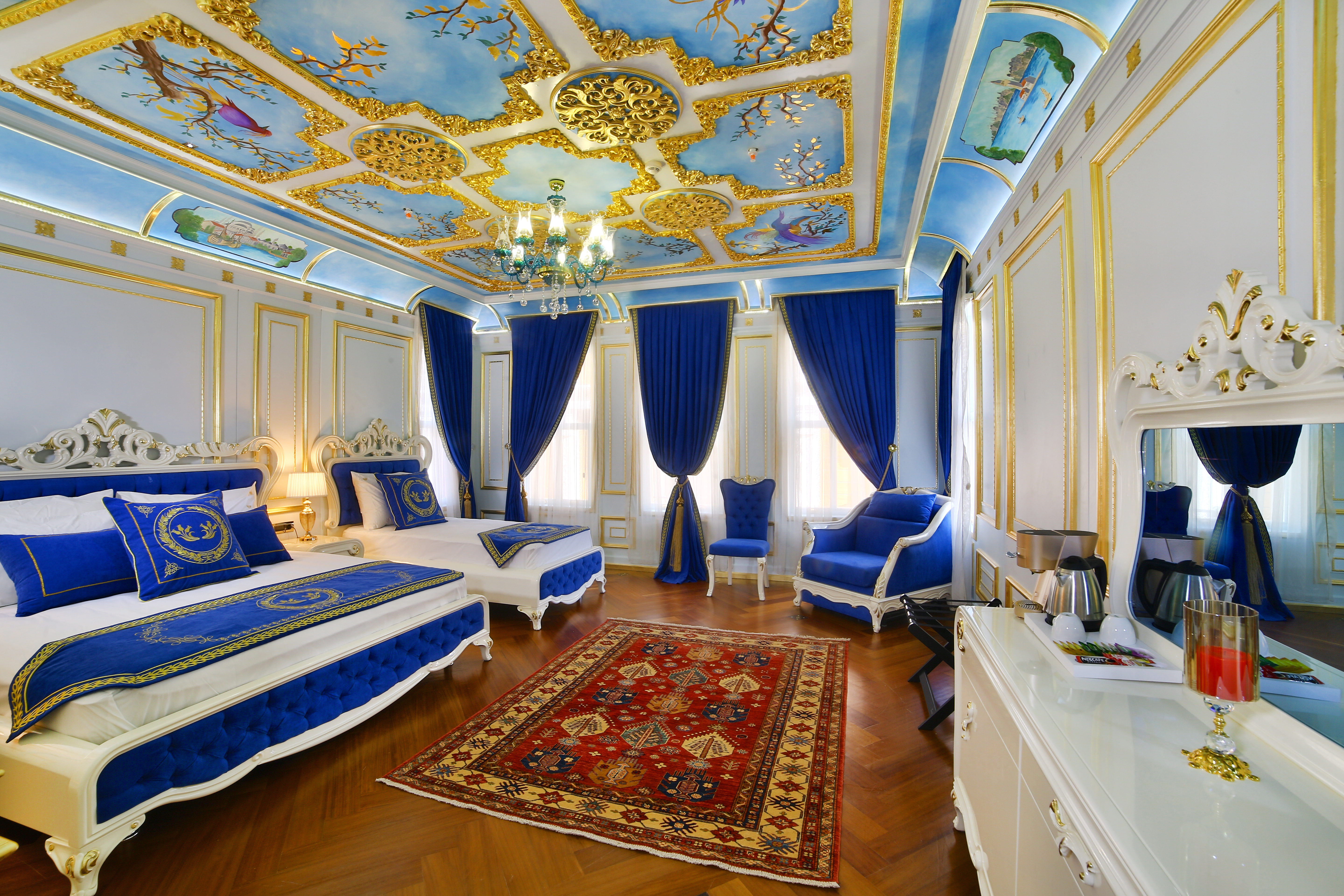 Seven Hills Palace Hotel