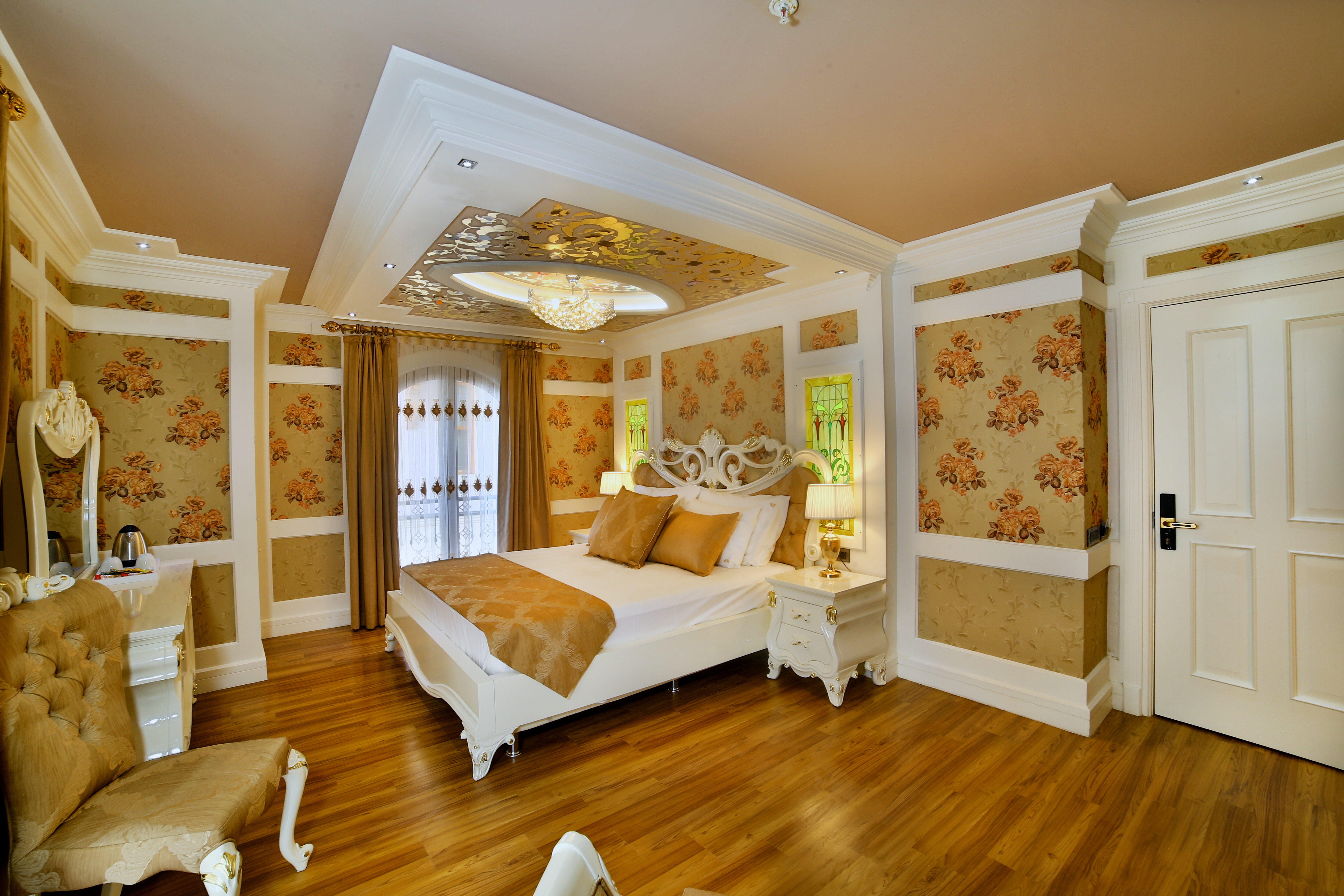 Seven Hills Palace Hotel