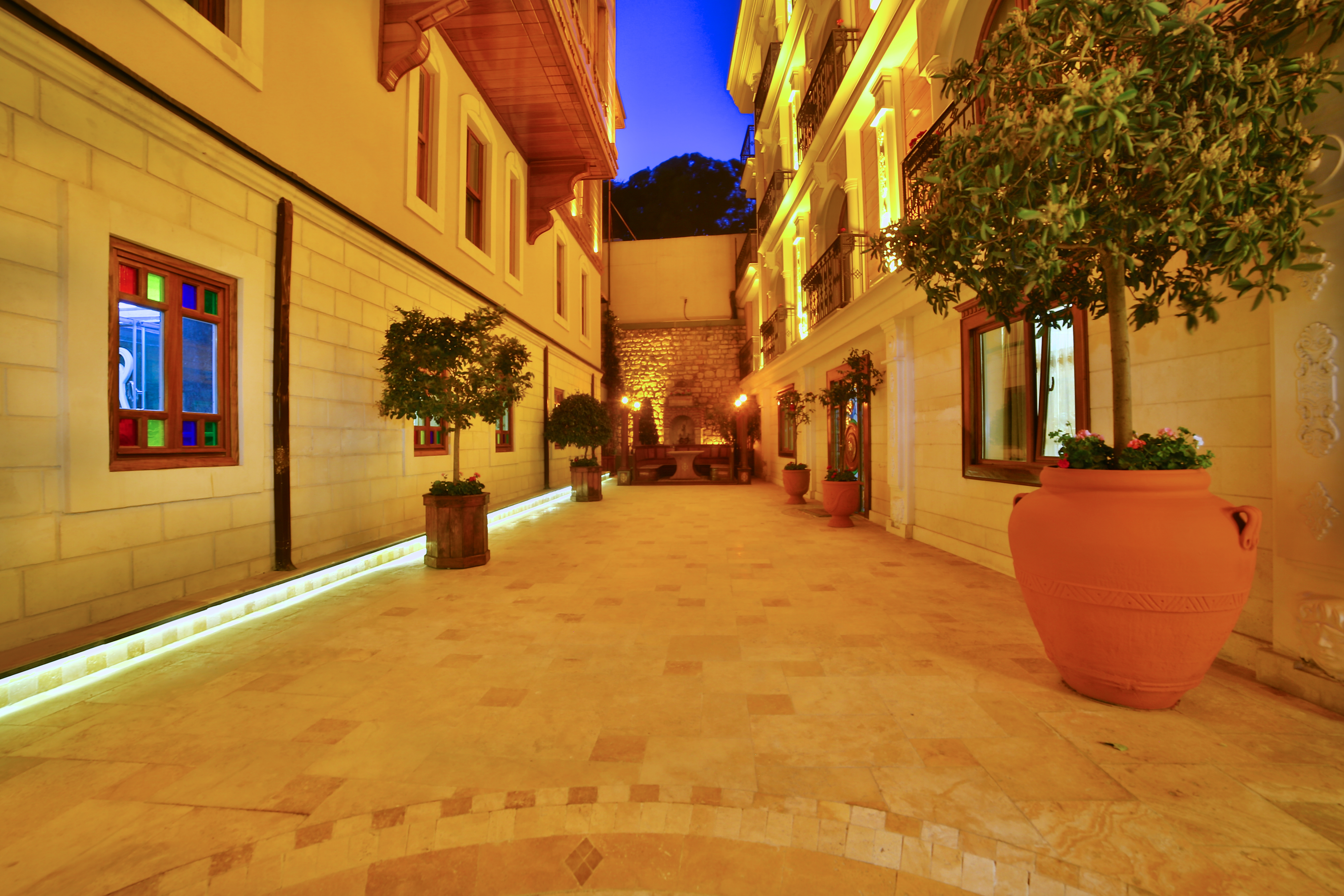 Seven Hills Palace Hotel