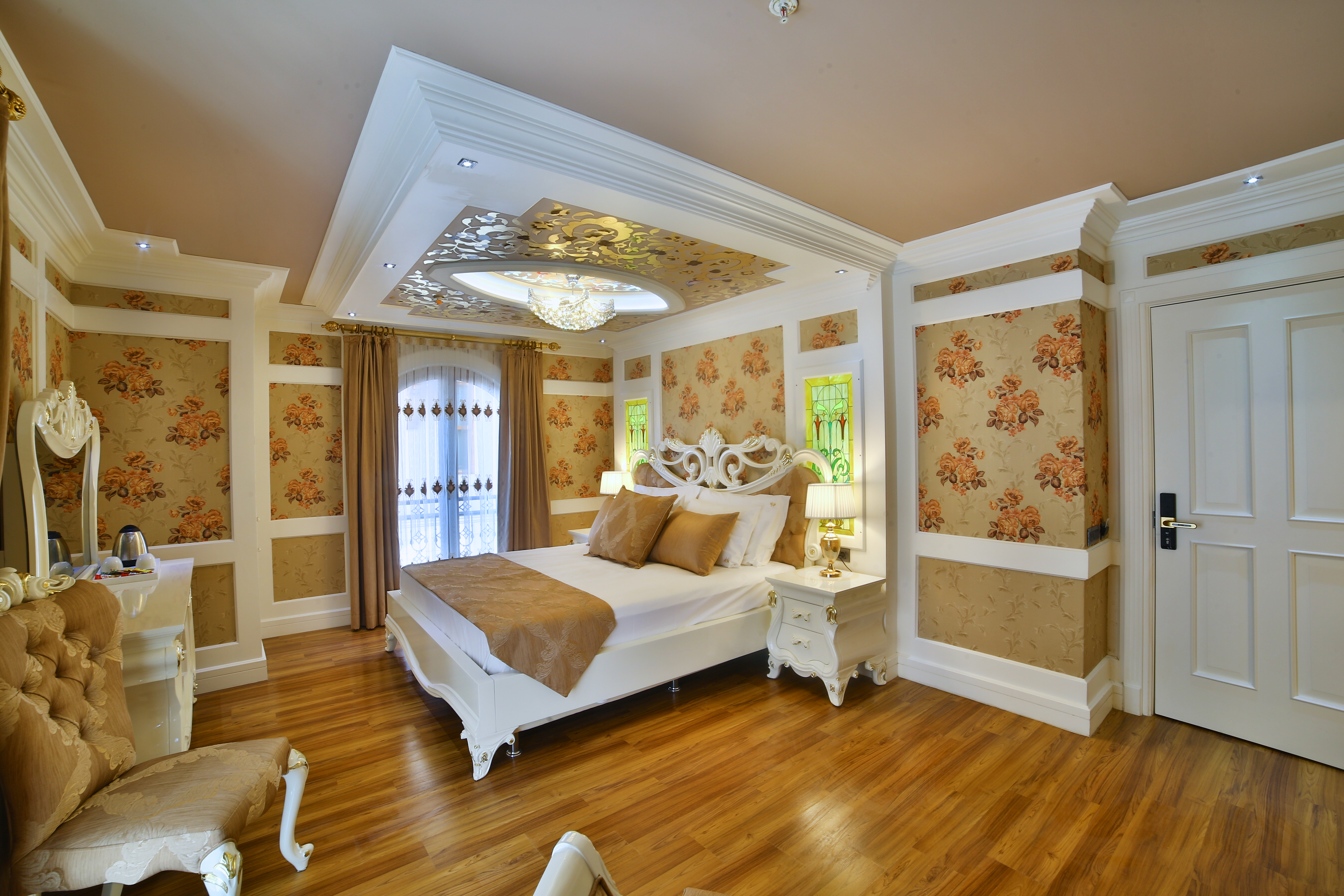 Seven Hills Palace Hotel
