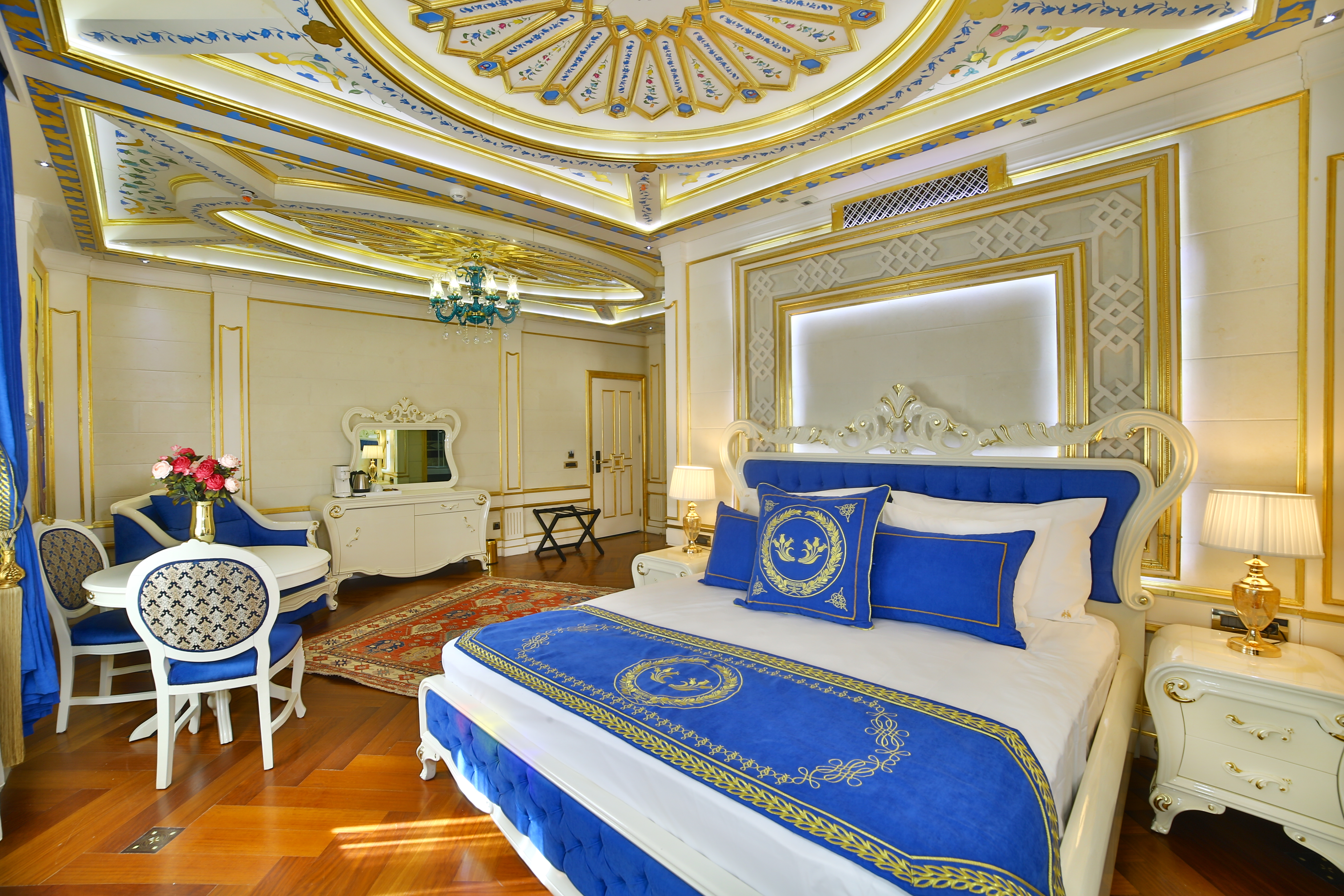 Seven Hills Palace Hotel