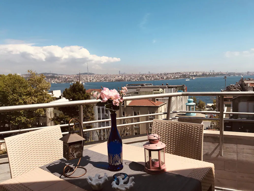 Sirena's Suites