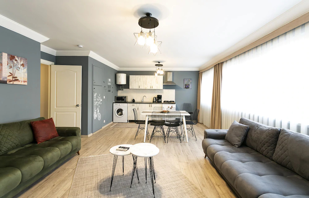 Sirena's Suites