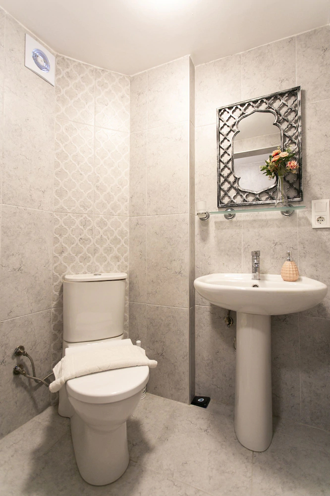 Sirena's Suites