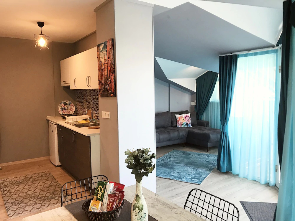 Sirena's Suites