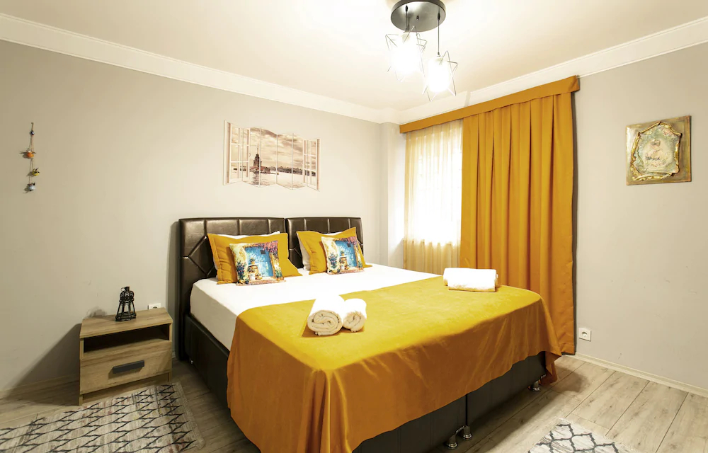 Sirena's Suites