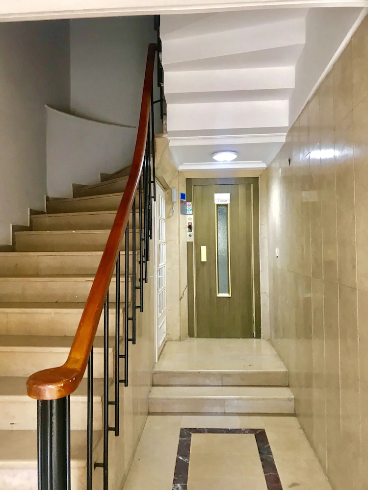 Sirena's Suites