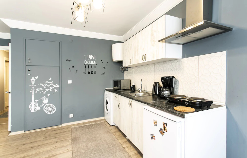 Sirena's Suites