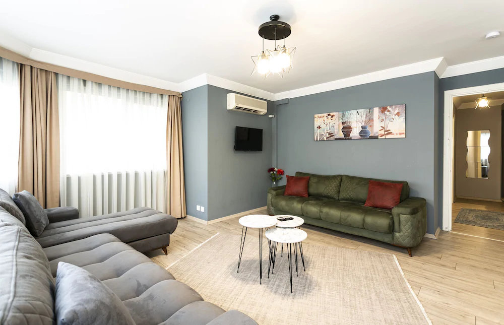 Sirena's Suites