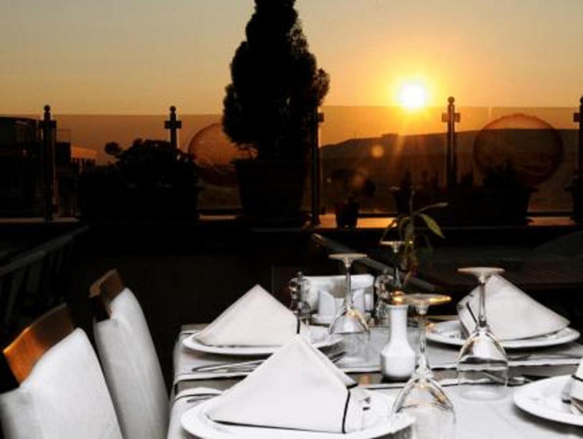 Edition Old City Boutique Hotel