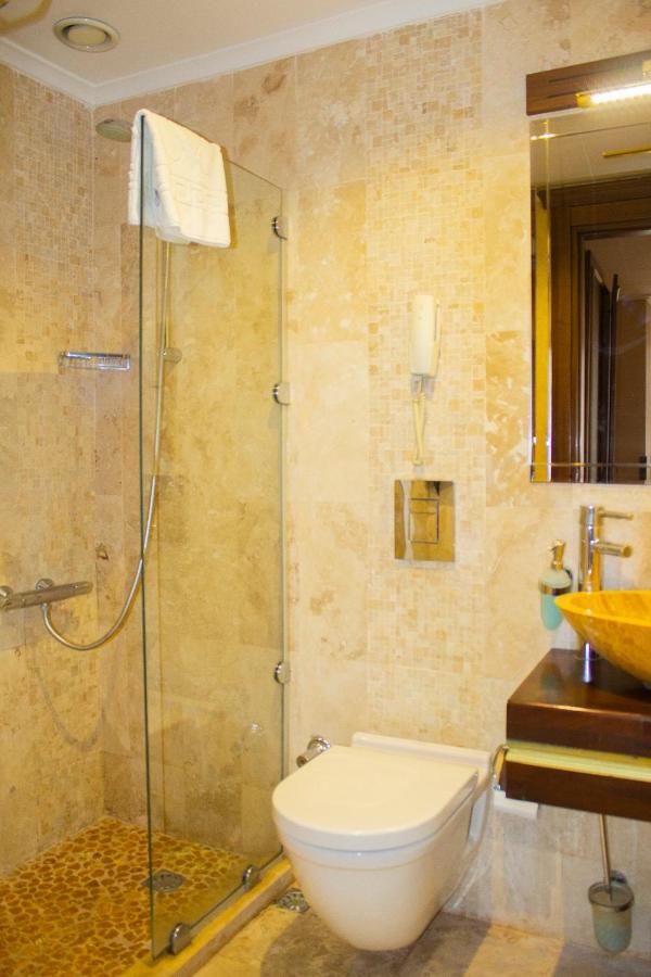 Edition Old City Boutique Hotel