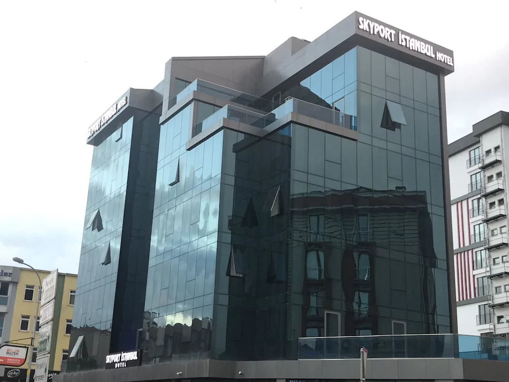 Skyport Istanbul Hotel