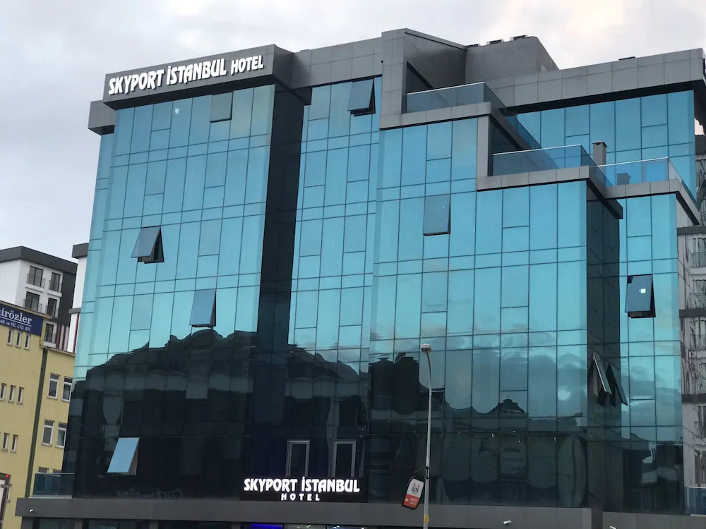 Skyport Istanbul Hotel