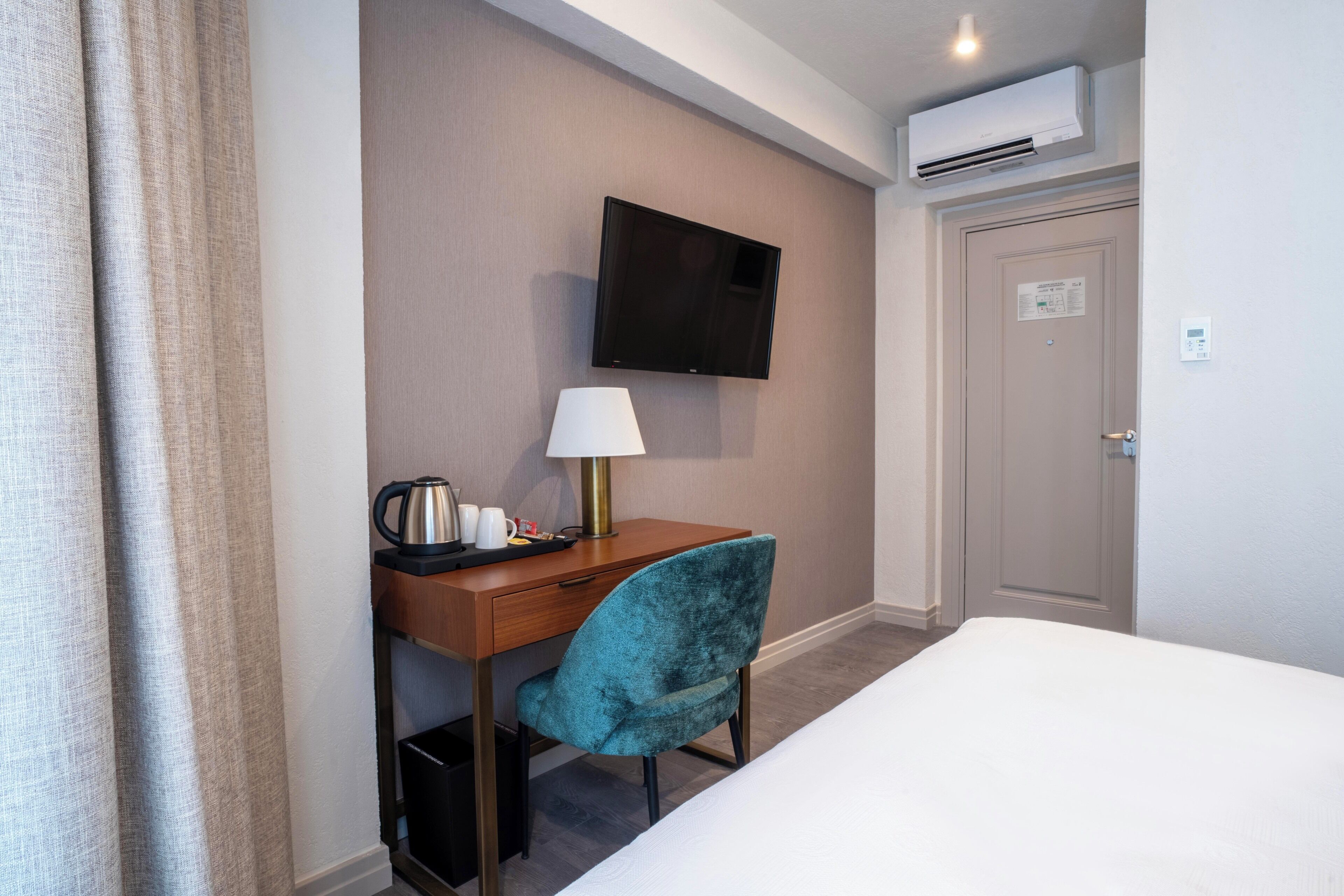 Smart & Simple Hotel