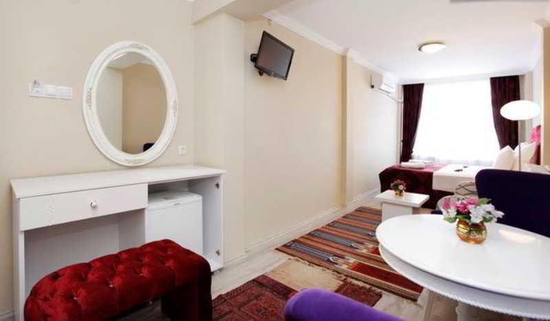 Spinel Hotel