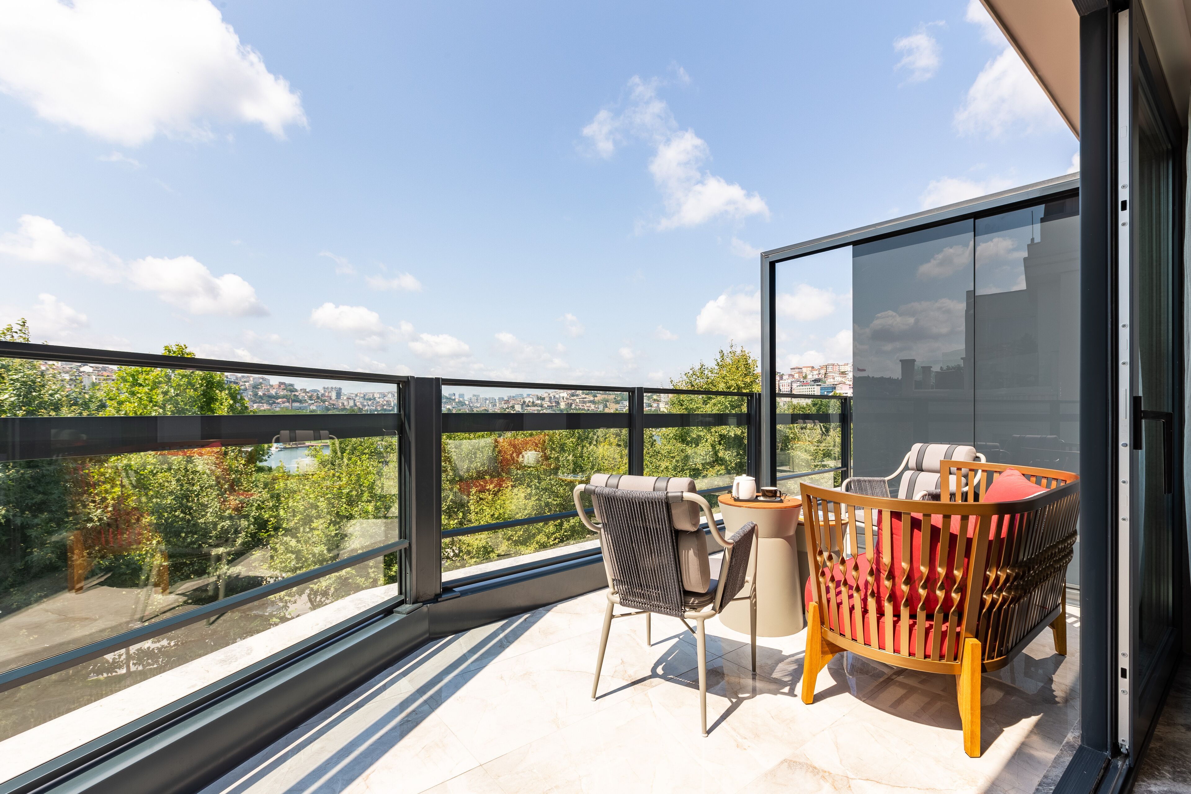 Stayso The House Hotel