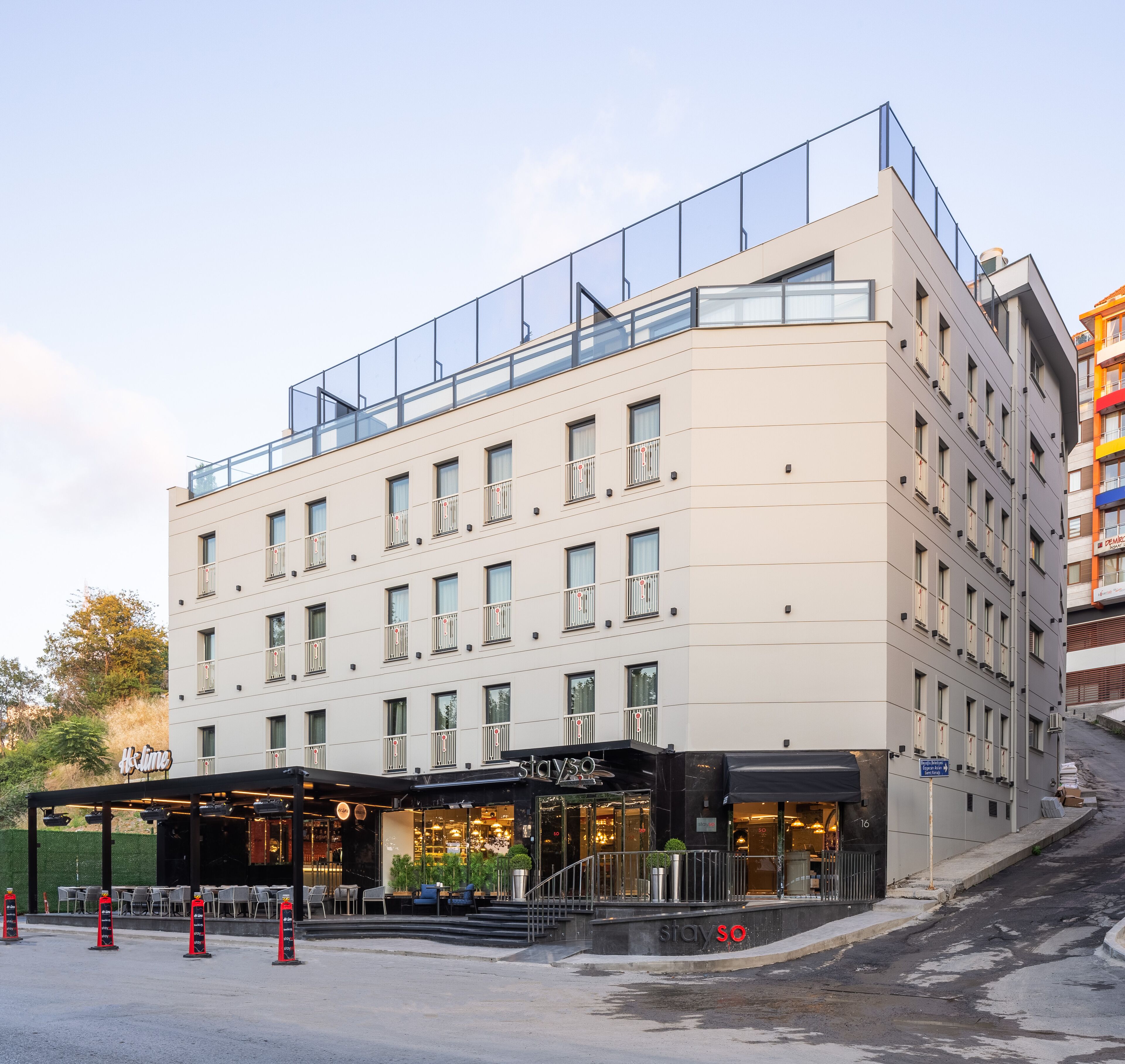 Stayso The House Hotel