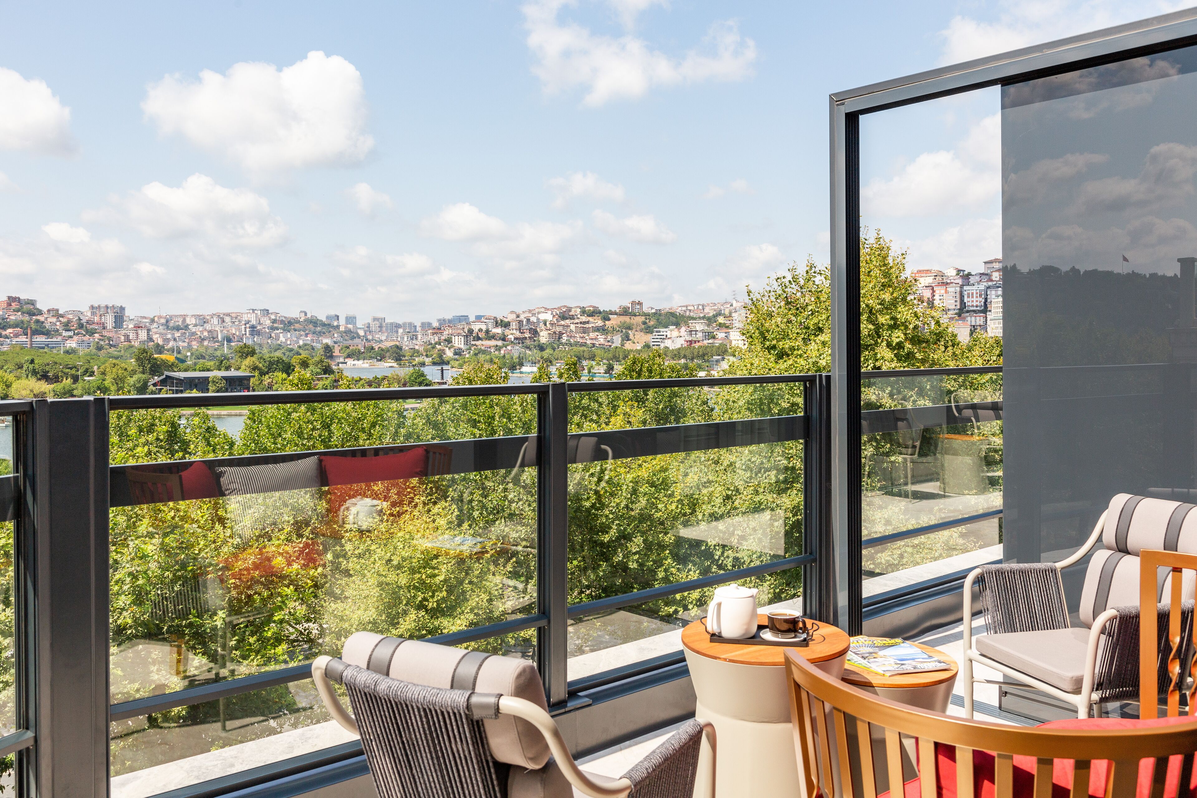 Stayso The House Hotel