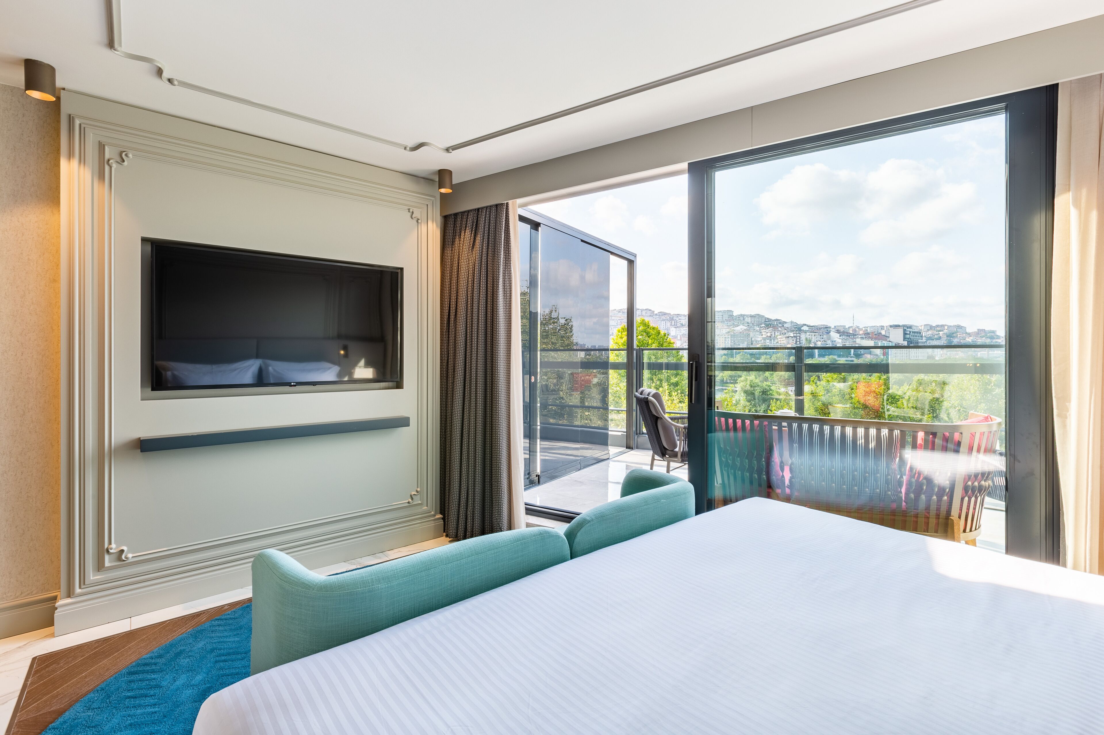 Stayso The House Hotel