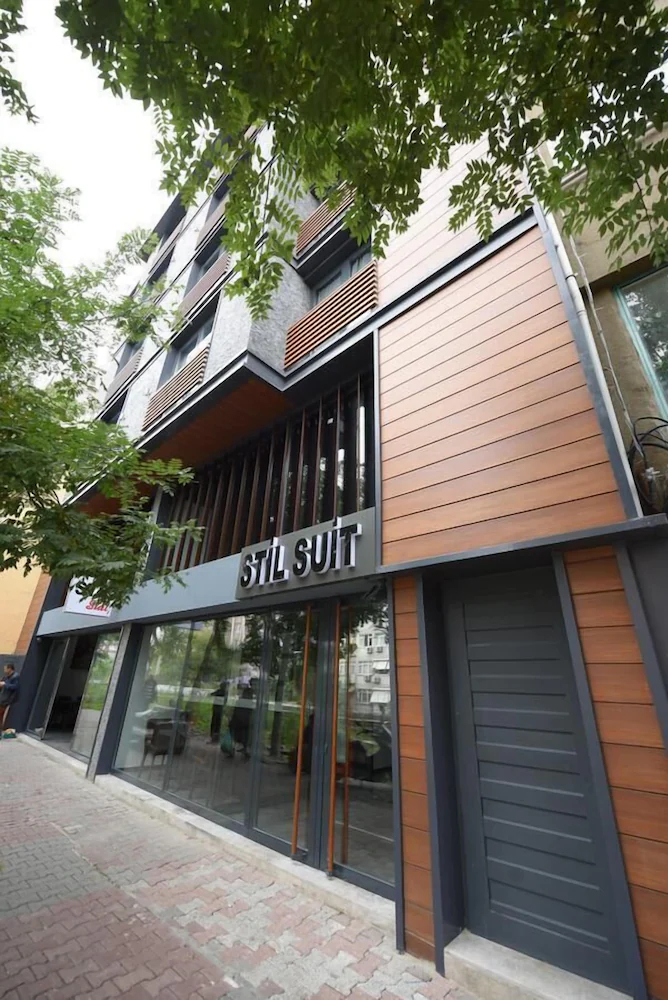 Stil Suit